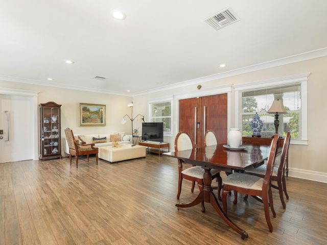 Home for sale at 3614 Poinsettia Avenue - photo 6592027