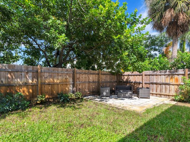 Home for sale at 3614 Poinsettia Avenue - photo 6592031