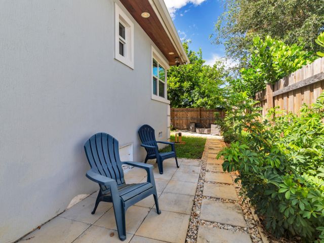 Home for sale at 3614 Poinsettia Avenue - photo 6592033