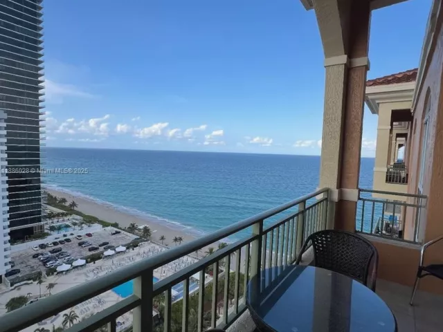 2-bedroom condo for rent in Hallandale Beach - 2080 S Ocean Dr PH6 - MondialRealty