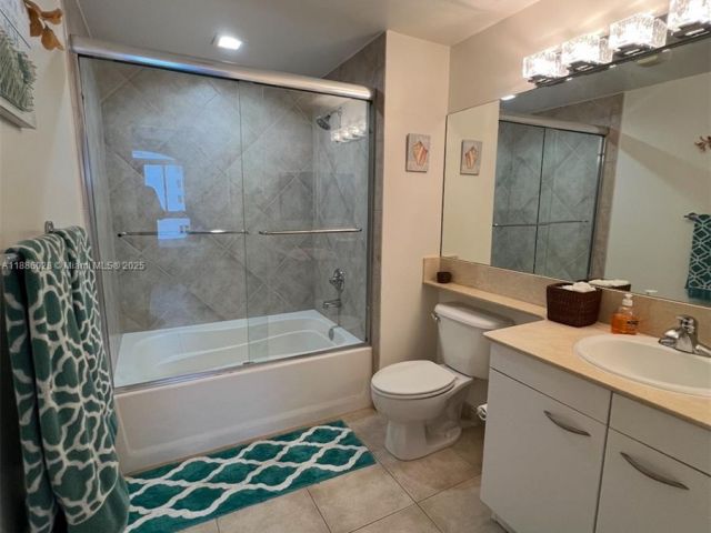 Apartment for rent  Unit #PH6 - photo 6610370