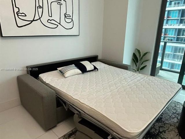 Apartment for rent  Unit #2208 - photo 6587252