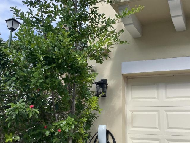 Home for rent at 552 NW 39th Circle NW - photo 6592875