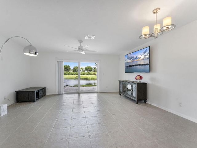 Home for rent at 16129 Sierra Palms Drive - photo 6629412