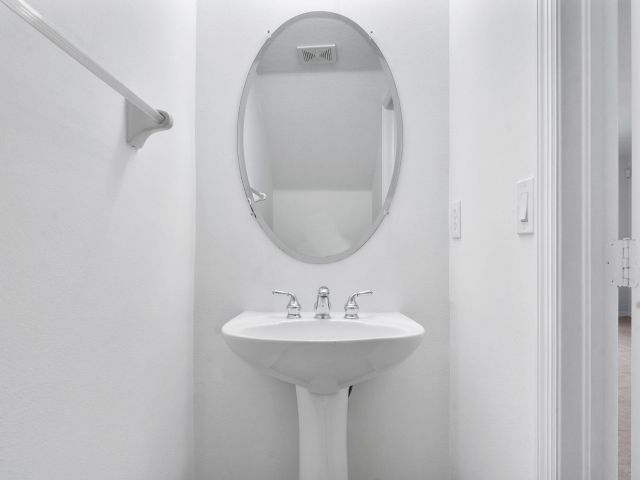 Home for rent at 16129 Sierra Palms Drive - photo 6629413