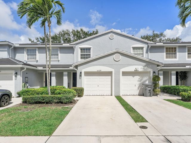 Home for rent at 16129 Sierra Palms Drive - photo 6629424