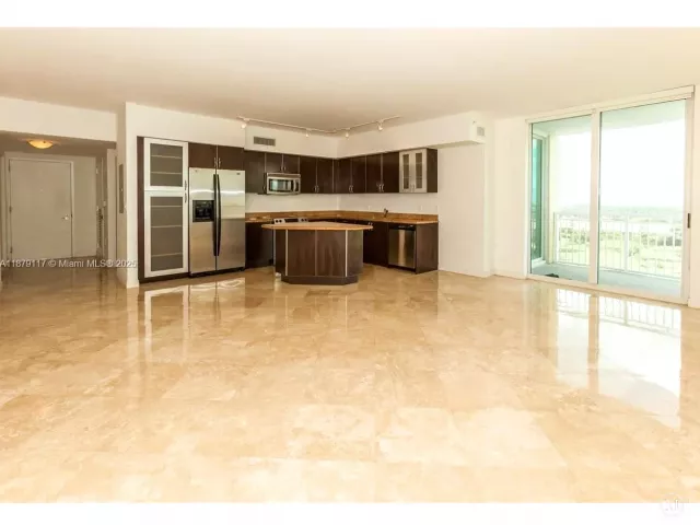 3-bedroom condo for sale in Hallandale Beach - 1745 E Hallandale Beach Blvd 2203W - MondialRealty
