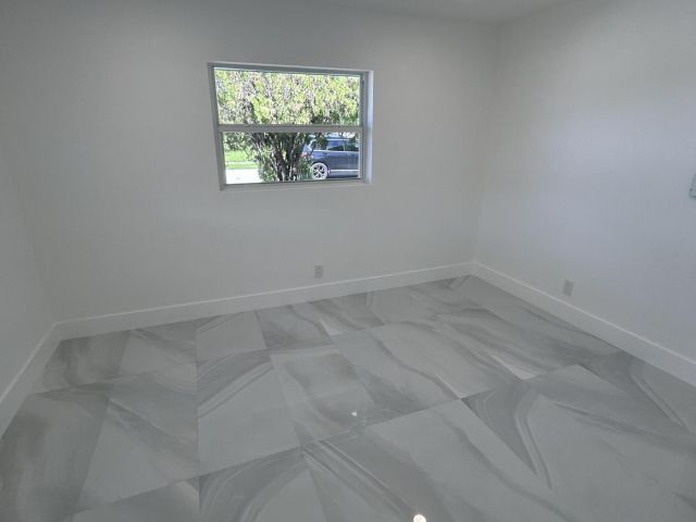 Home for sale at 4040 NE 4th. Avenue - photo 6688026