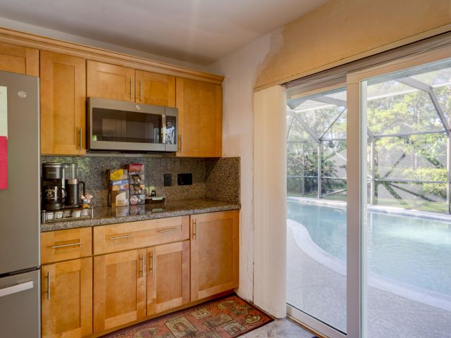 Home for sale at 634 W Lakewoode Circle - photo 6603317