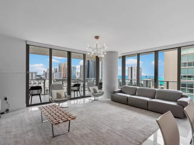 3-bedroom condo for sale in Sunny Isles Beach - 300 Sunny Isles Blvd 4-1601 - MondialRealty
