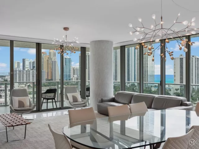 3-bedroom condo for sale in Sunny Isles Beach - 300 Sunny Isles Blvd 4-1601 - MondialRealty