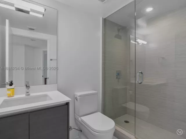 3-bedroom condo for sale in Sunny Isles Beach - 300 Sunny Isles Blvd 4-1601 - MondialRealty