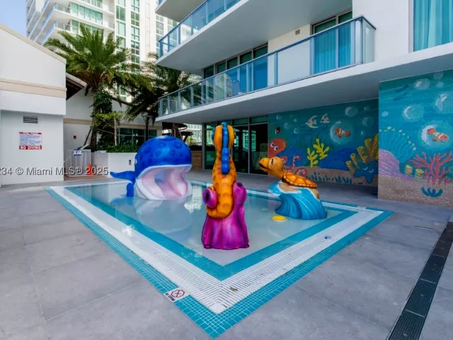 3-bedroom condo for sale in Sunny Isles Beach - 300 Sunny Isles Blvd 4-1601 - MondialRealty