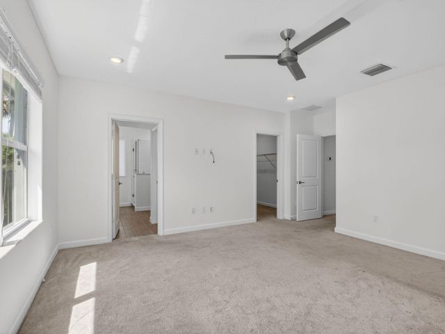 Home for rent at 4320 Buttonwood Drive - photo 6594770