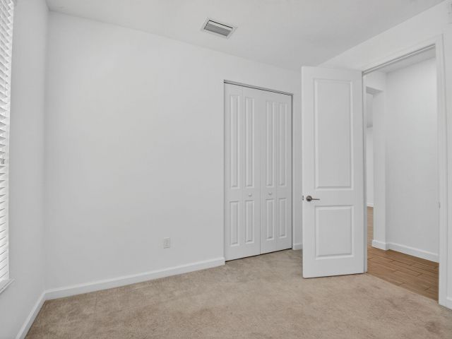 Home for rent at 4320 Buttonwood Drive - photo 6594774