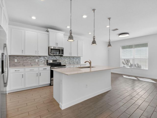 Home for rent at 4320 Buttonwood Drive - photo 6594778