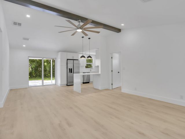 Home for sale at 5456 Sunrise Boulevard - photo 6627380