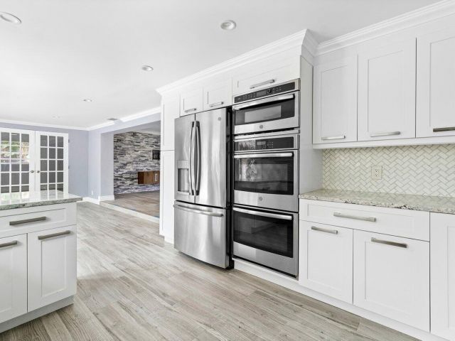 Home for rent at 1301 SE 14 Drive - photo 6590610