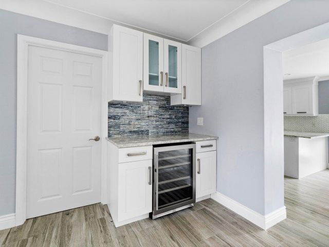 Home for rent at 1301 SE 14 Drive - photo 6590617