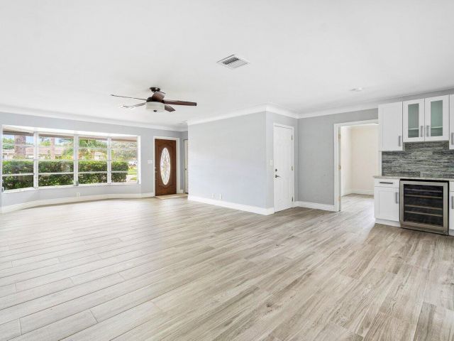 Home for rent at 1301 SE 14 Drive - photo 6590621