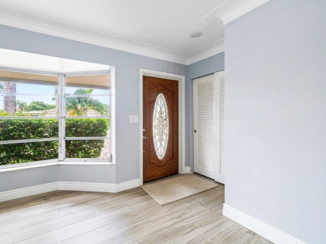 Home for rent at 1301 SE 14 Drive - photo 6590622