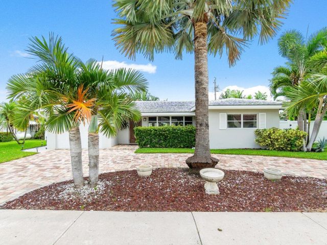 Home for rent at 1301 SE 14 Drive - photo 6590624