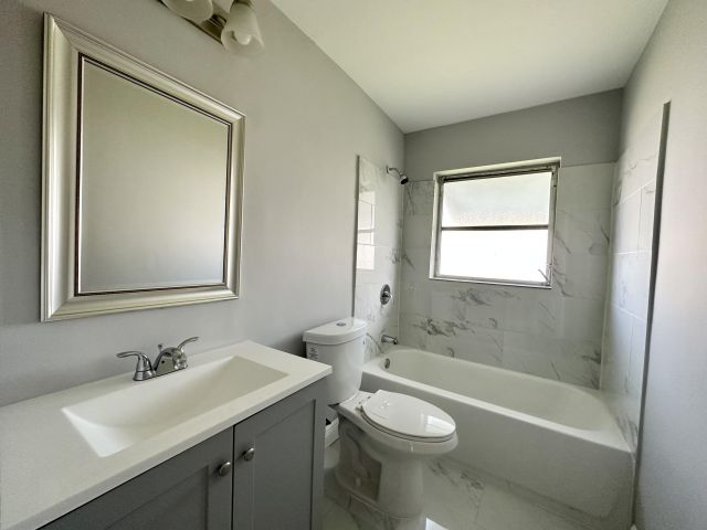 Home for rent at 4371 NW 1st Terrace - photo 6590631