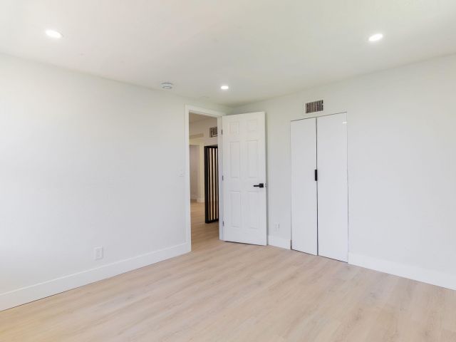 Home for rent at 1108 W 33rd Street - photo 6590688