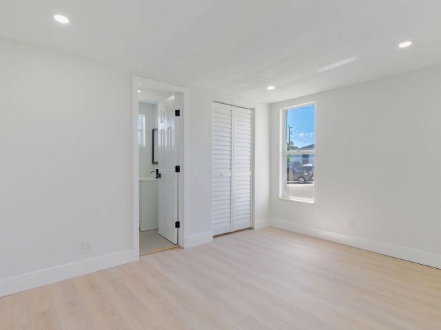 Home for rent at 1108 W 33rd Street - photo 6590693