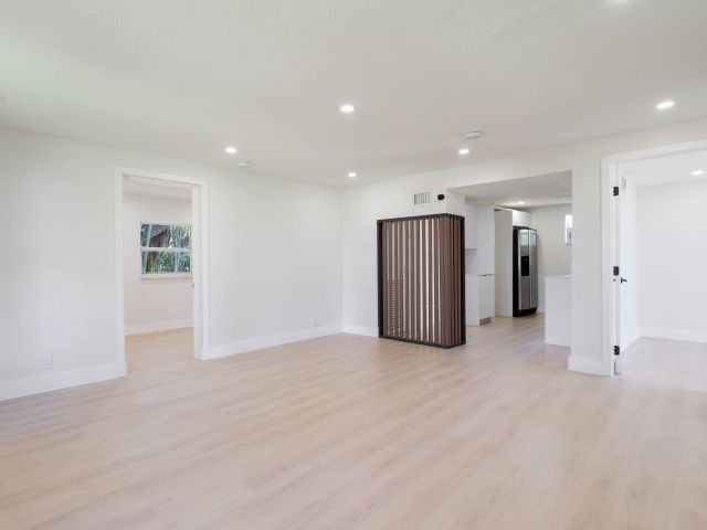 Home for rent at 1108 W 33rd Street - photo 6590696