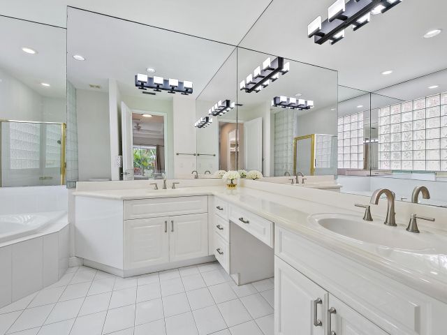 Home for rent at 8405 Legend Club Drive - photo 6596634