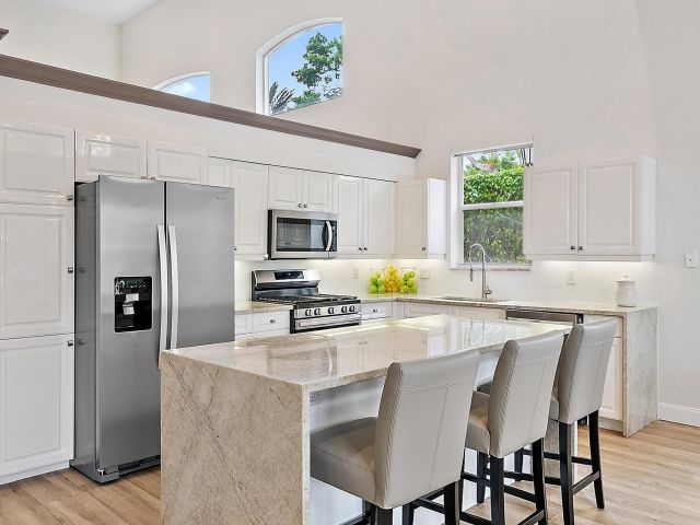 Home for rent at 8405 Legend Club Drive - photo 6596637