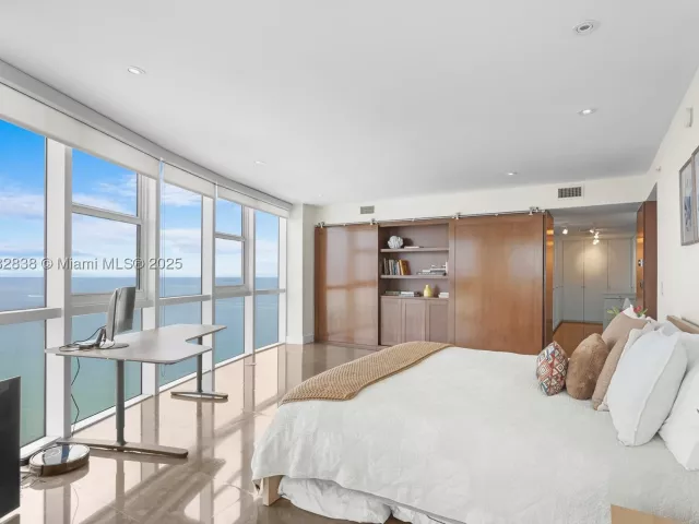 3-bedroom condo for sale in Sunny Isles Beach - 18201 Collins Ave 5301 - MondialRealty