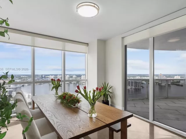 3-bedroom condo for sale in Sunny Isles Beach - 18201 Collins Ave 5301 - MondialRealty