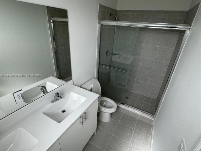 3-bedroom home for sale in Homestead - 16270 SW 292nd St - MondialRealty