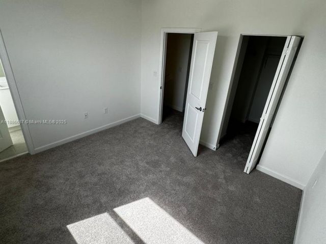 3-bedroom home for sale in Homestead - 16270 SW 292nd St - MondialRealty