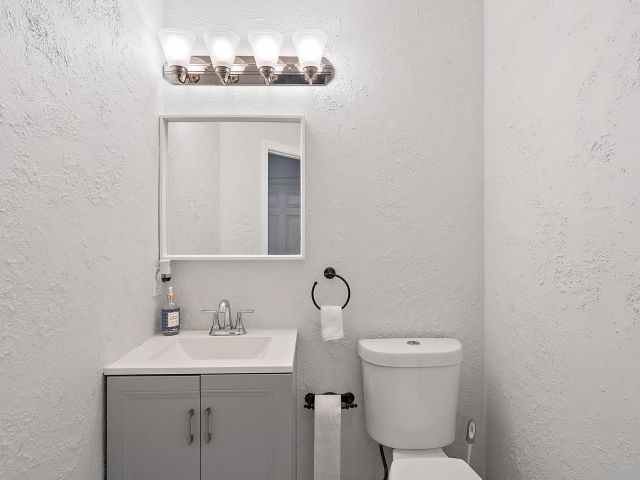 Home for sale at 10906 Grande Boulevard - photo 6596161