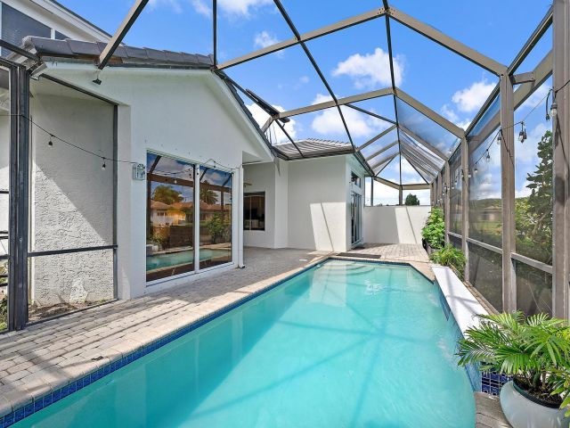 Home for sale at 10906 Grande Boulevard - photo 6596172