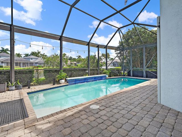 Home for sale at 10906 Grande Boulevard - photo 6596174