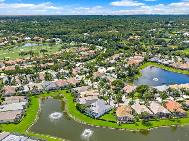 Home for sale at 10906 Grande Boulevard - photo 6596175