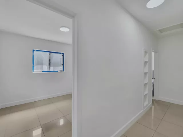 3-bedroom home for sale in Miami - 16010 NE 5th Avenue - MondialRealty