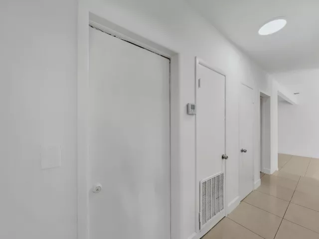 3-bedroom home for sale in Miami - 16010 NE 5th Avenue - MondialRealty