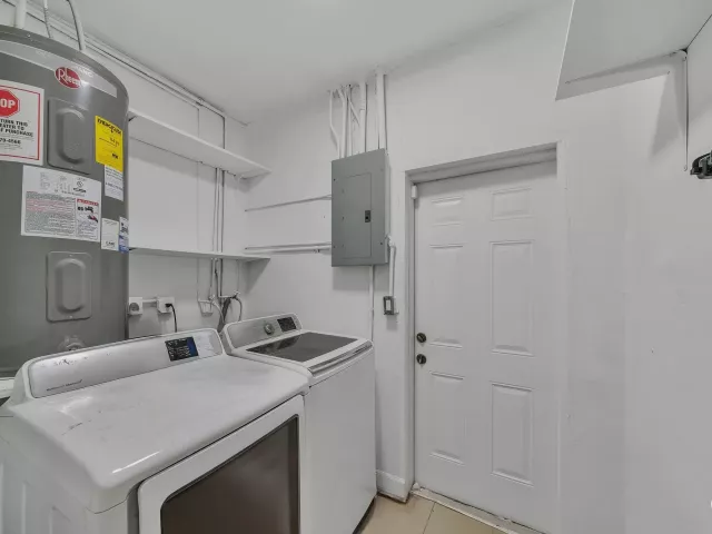 3-bedroom home for sale in Miami - 16010 NE 5th Avenue - MondialRealty