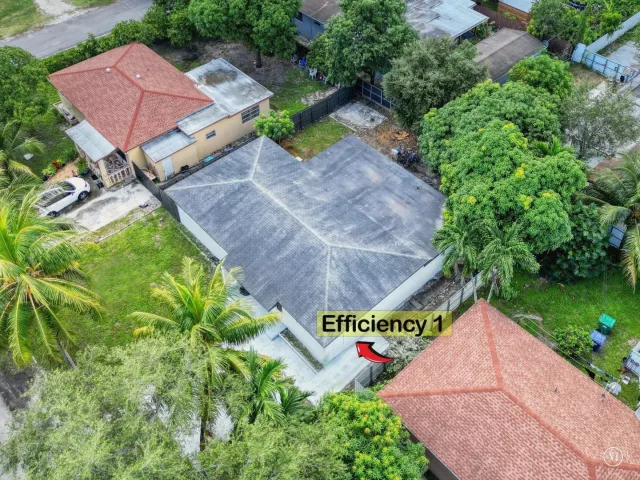 3-bedroom home for sale in Miami - 16010 NE 5th Avenue - MondialRealty