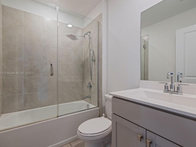 3-bedroom home for rent in Homestead - 1014 SE 23rd Ave - MondialRealty