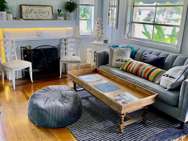 Home for rent at 1701 Fletcher St - photo 7446226