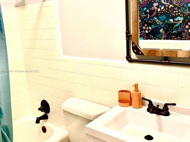 Home for rent at 1701 Fletcher St - photo 7446228