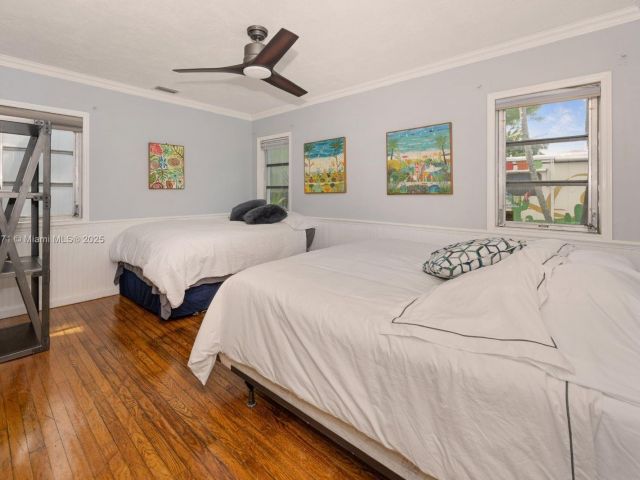 Home for rent at 1701 Fletcher St - photo 7446232