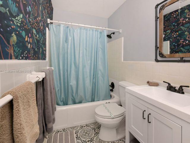 Home for rent at 1701 Fletcher St - photo 7446234