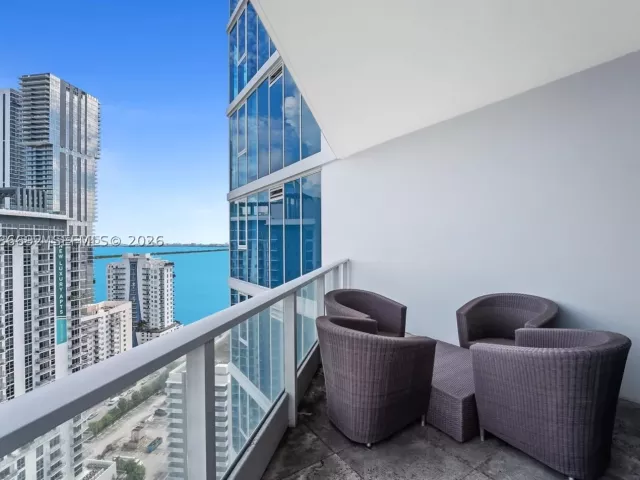 3-bedroom condo for sale in Miami - 2020 N Bayshore Dr 2702 - MondialRealty